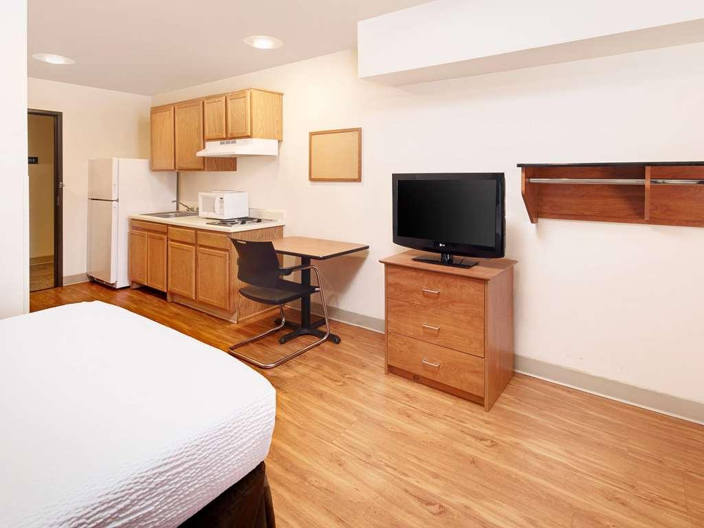 Extended Stay America Select Suites - Charleston - Ashley Phosphate Rd Hanahan 객실 사진